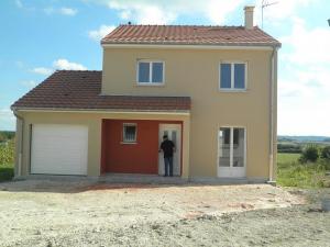 Maison etage t4